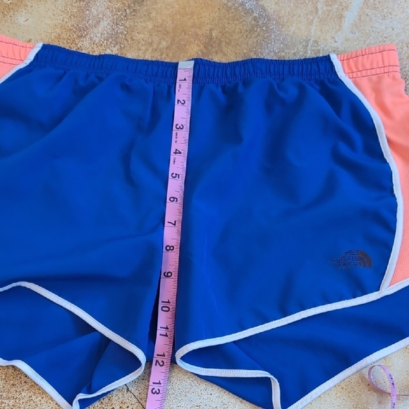The North Face | Blue and Neon Pink Athletic Shorts Size XL - Picture 6 of 6